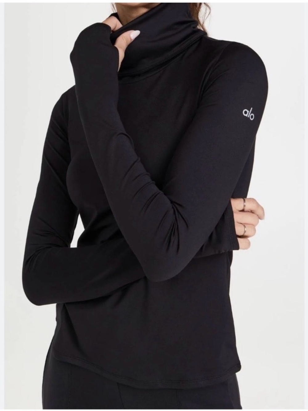 ALO Yoga Black Long-Sleeve Turtleneck Pullover